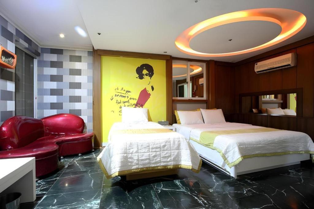 Hotel Head-One Uijeongbu Exterior foto